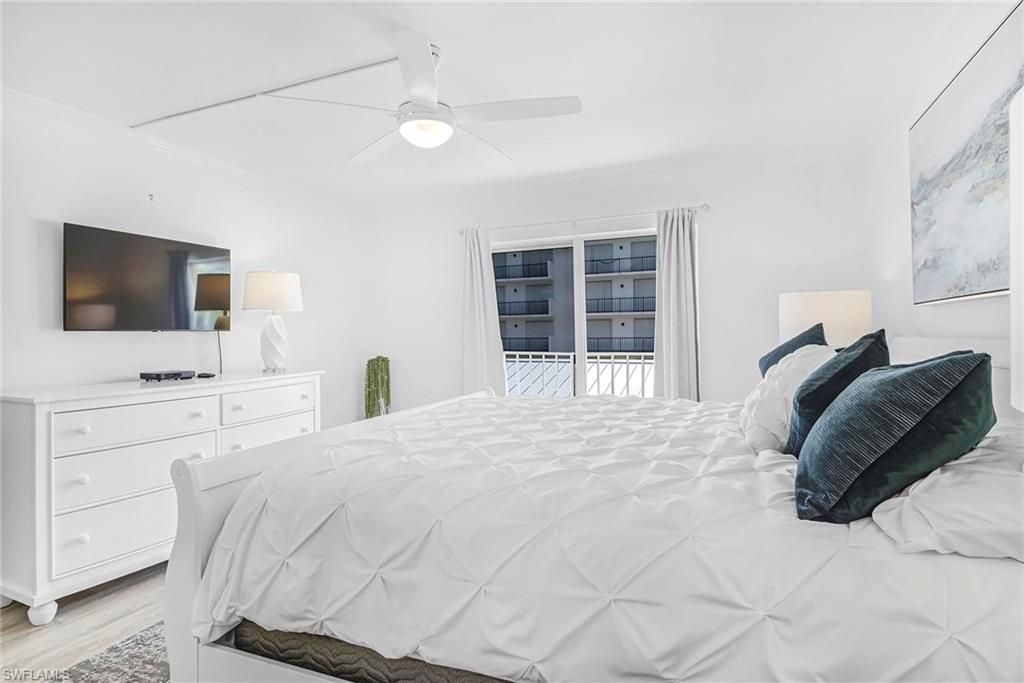 3000 Gulf Shore Blvd N, Unit 213, Naples, FL 34103 Photo