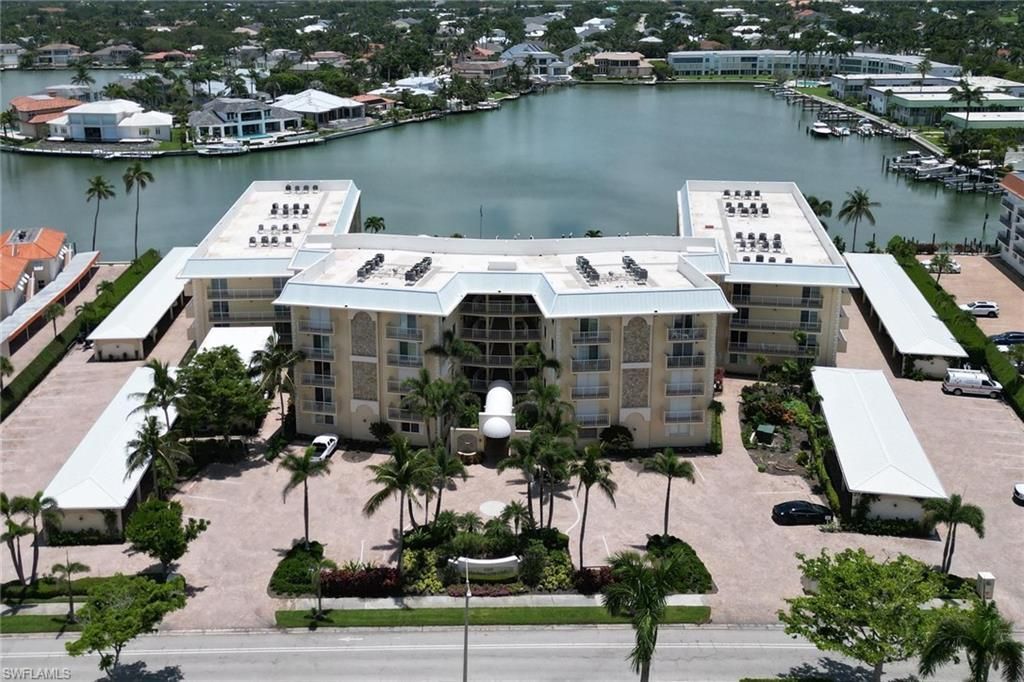 3000 Gulf Shore Blvd N, Unit 213, Naples, FL 34103 Photo