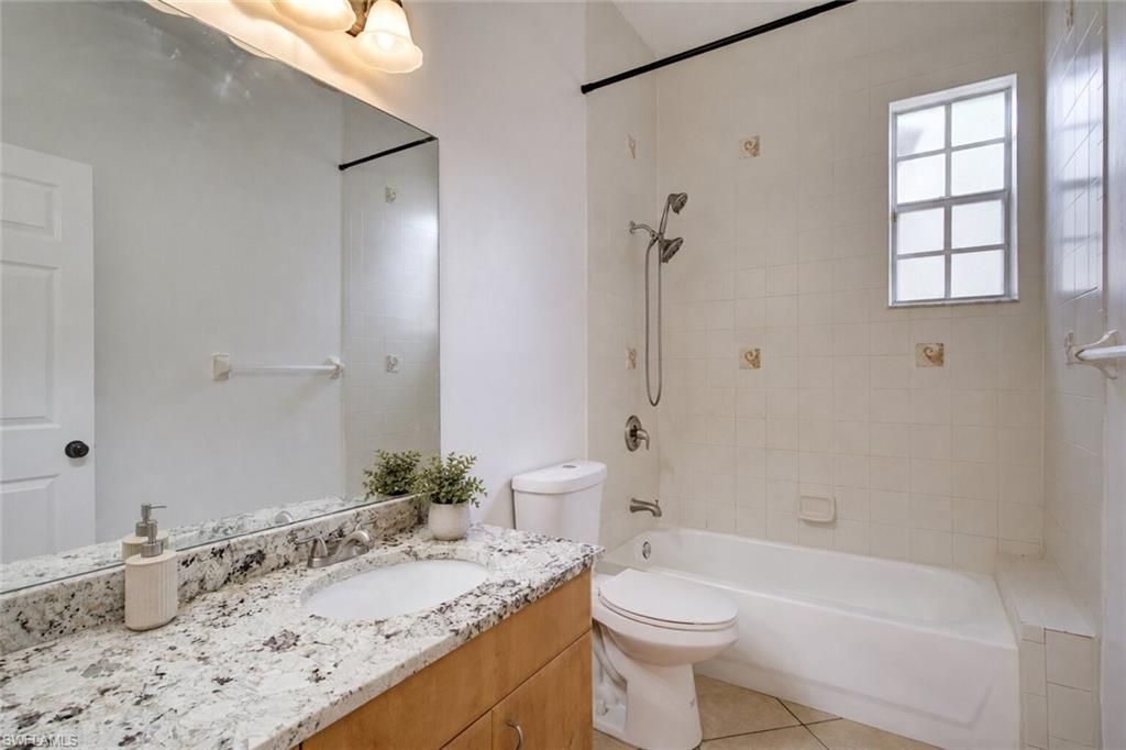 3741 6th Ave Se, Naples, FL 34117 Photo