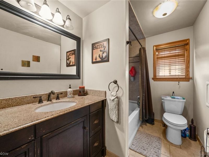 2091 Springfield Center Road , Akron, OH 44312 Photo 17