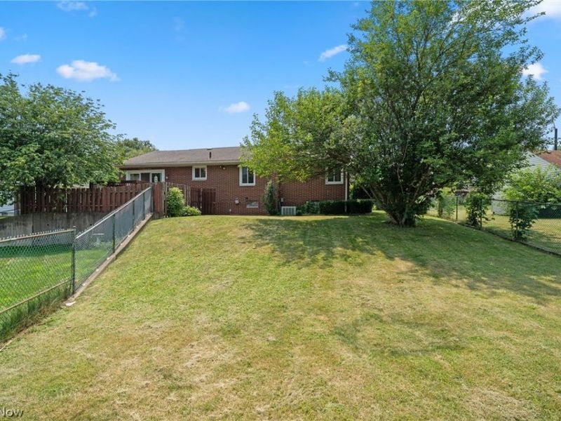 2091 Springfield Center Road , Akron, OH 44312 Photo 32