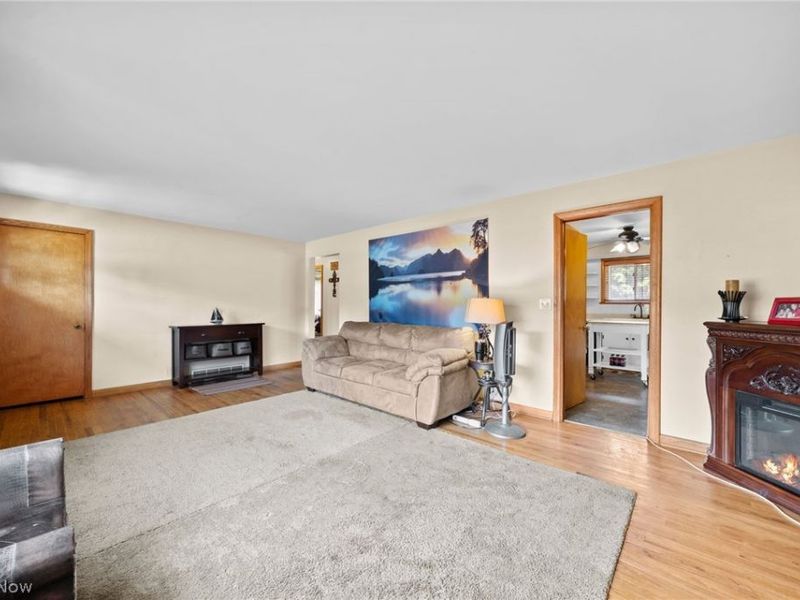 2091 Springfield Center Road , Akron, OH 44312 Photo 6