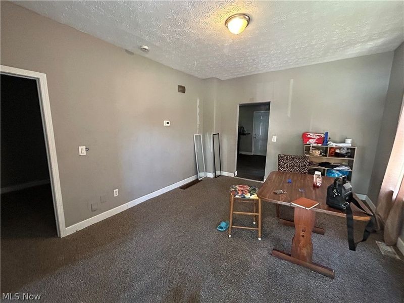 9418 Easton Avenue, Cleveland, OH 44104 Photo 3