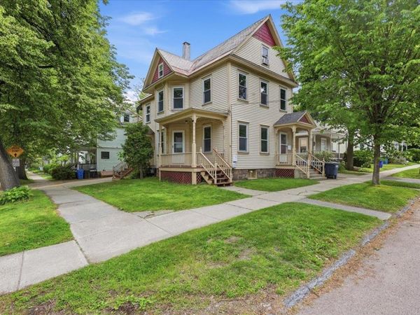 78-80 Loomis Street, Burlington, VT 05401