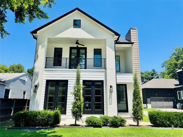 913 E 37th Street S, Tulsa, OK 74105