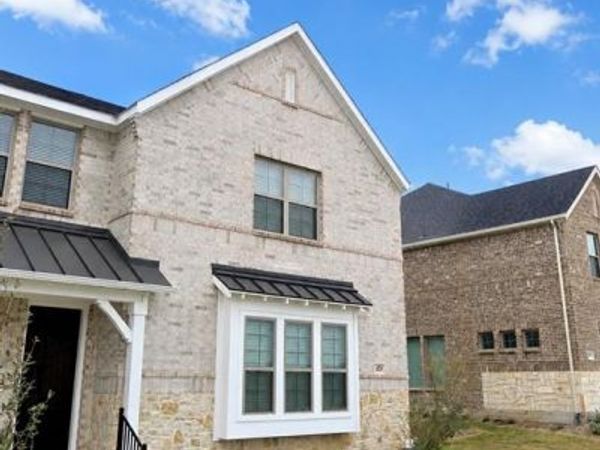 425 Parkside Drive , Argyle, TX 76226