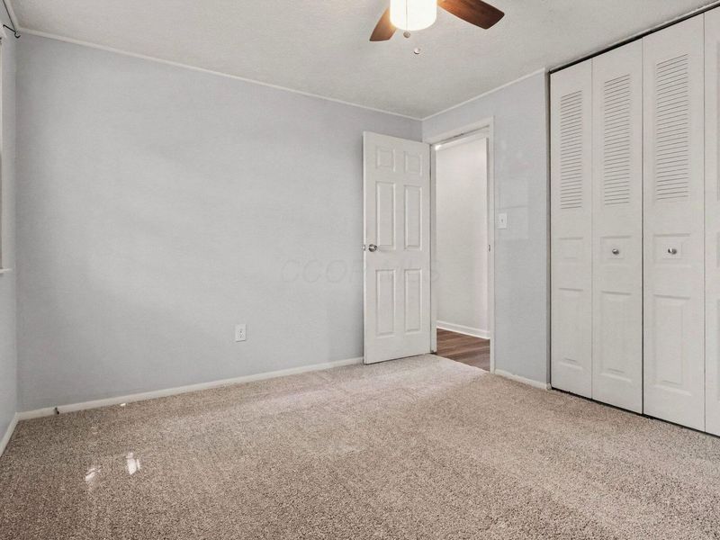 3851 Farm Brook Lane, Columbus, OH 43204 Photo 18