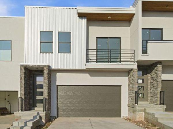 191 E 210 N, North Salt Lake, UT 84054