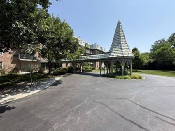 5125 Blodgett Avenue , Unit 415T, Downers Grove, IL 60515