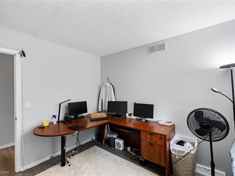 9160 Memphis Avenue, Cleveland, OH 44144 Photo 17