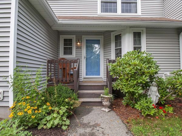 201 Winding Pond Road, Londonderry, NH 03053