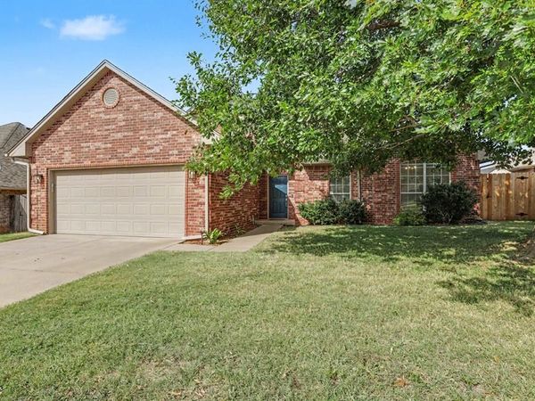 2008 N Branden Lane, Edmond, OK 73003