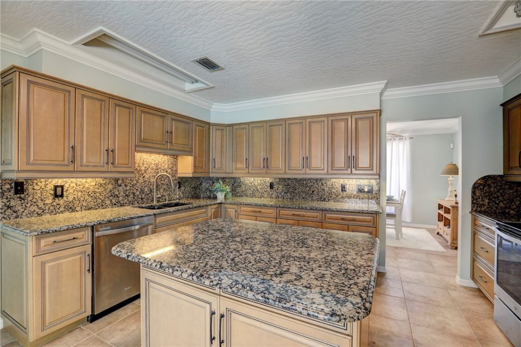 7686 134th Street, Sebastian, FL 32958 Photo
