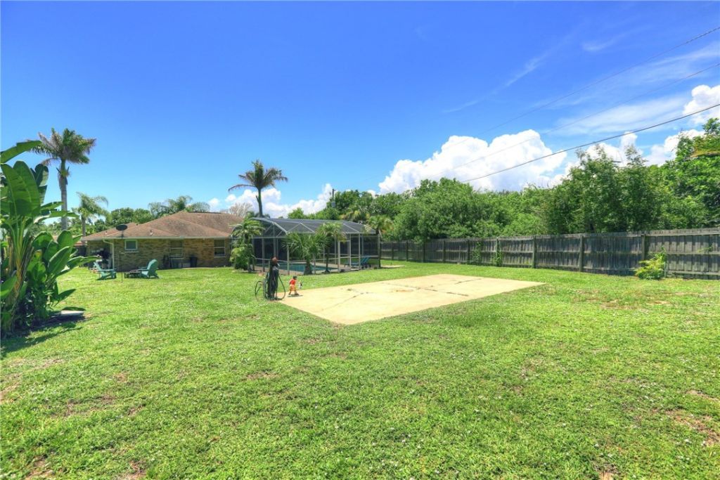 7686 134th Street, Sebastian, FL 32958 Photo