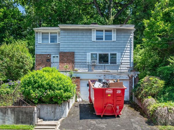 74 Jervis Road , Yonkers, NY 10705