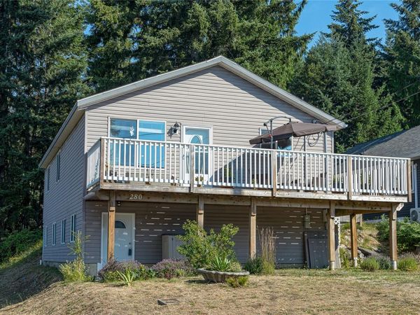280 Lake Park Rd , Lake Cowichan, BC V0R 2G0