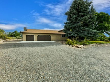 1565 Shirley Street, Minden, NV 89423 Photo