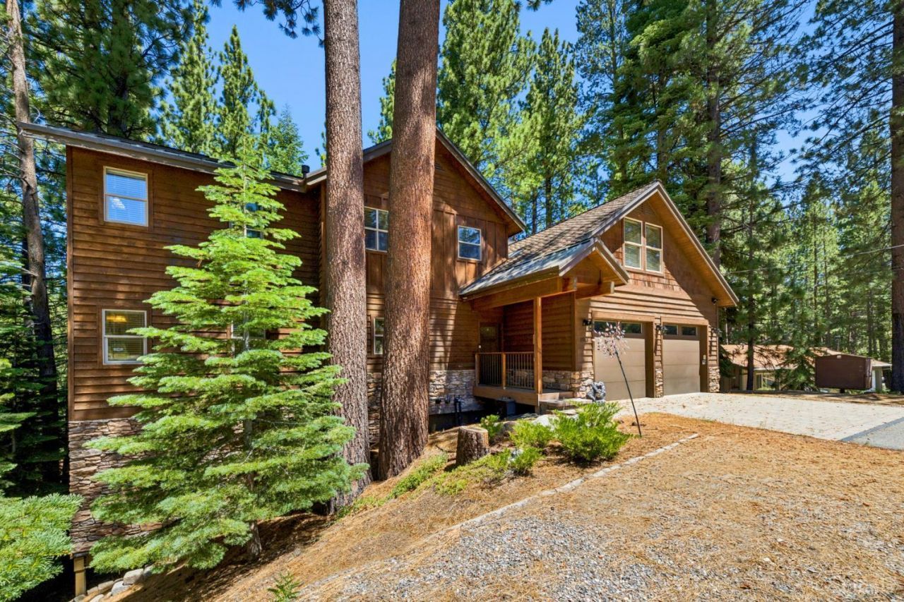 1513 Cree Street, South Lake Tahoe, CA 96150 Main Photo