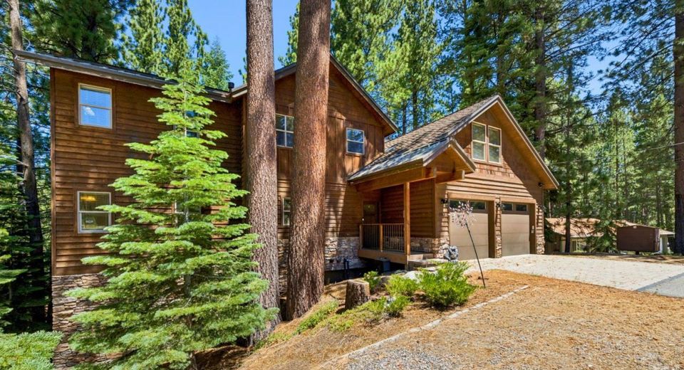 1513 Cree Street, South Lake Tahoe, CA 96150 Photo