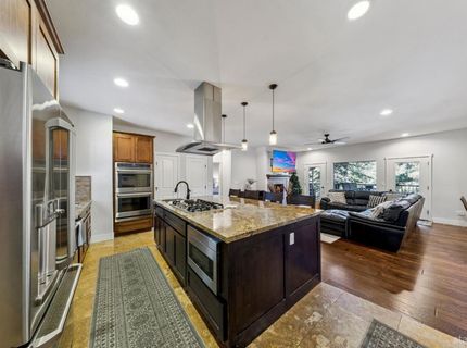 1513 Cree Street, South Lake Tahoe, CA 96150 Photo