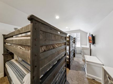1513 Cree Street, South Lake Tahoe, CA 96150 Photo
