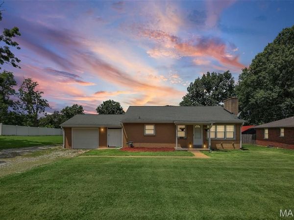 5339 N State Route 159 , Edwardsville, IL 62025
