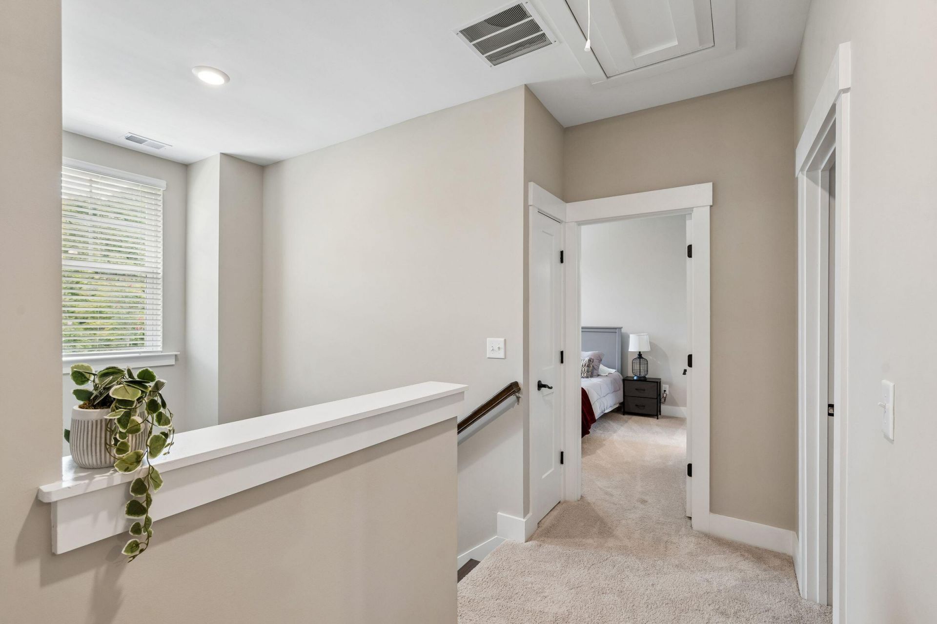 1055 Stonehenge Drive Photo 44