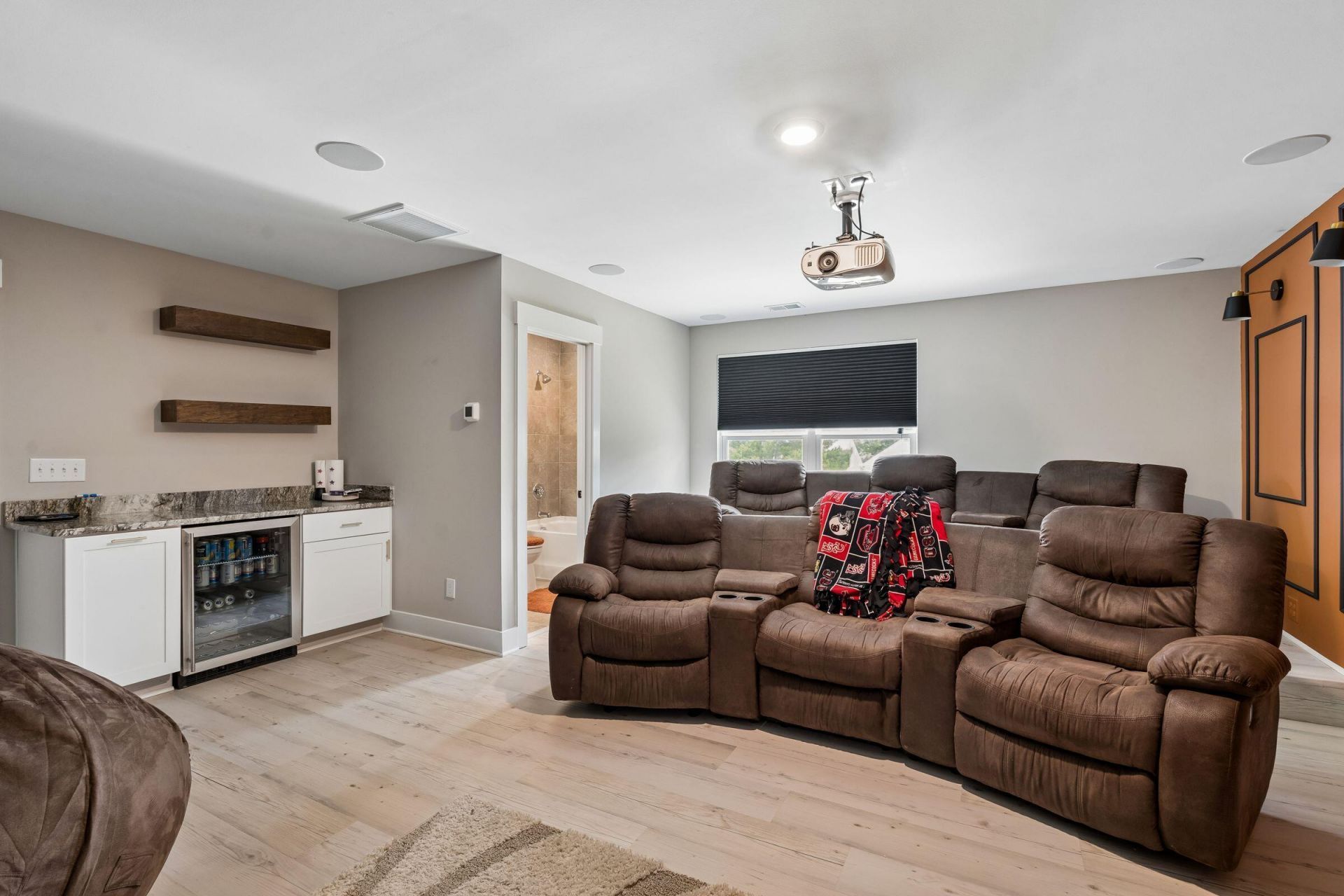 1055 Stonehenge Drive Photo 59