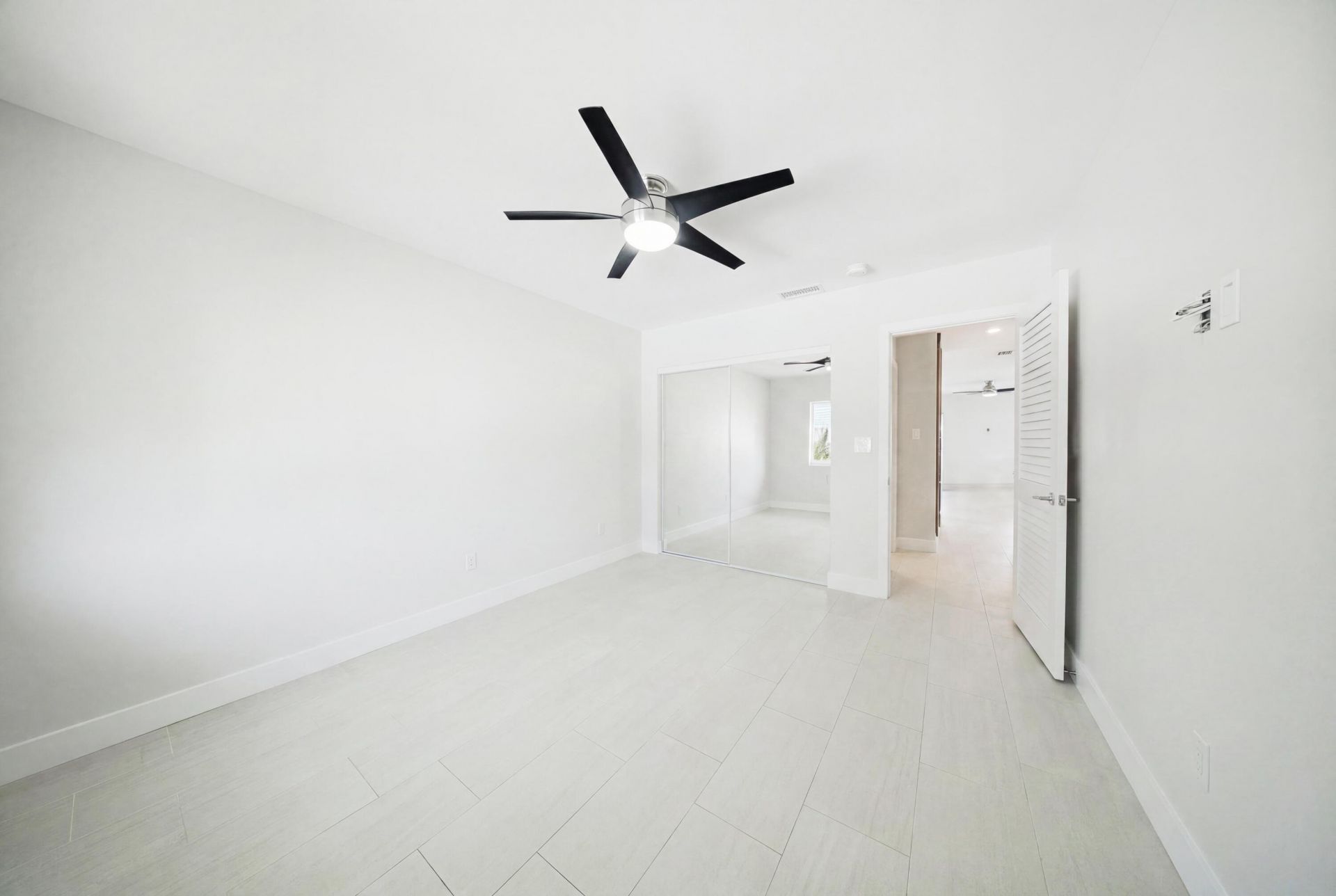 138 N Indies Drive, Unit B, Duck, FL 33050 Photo