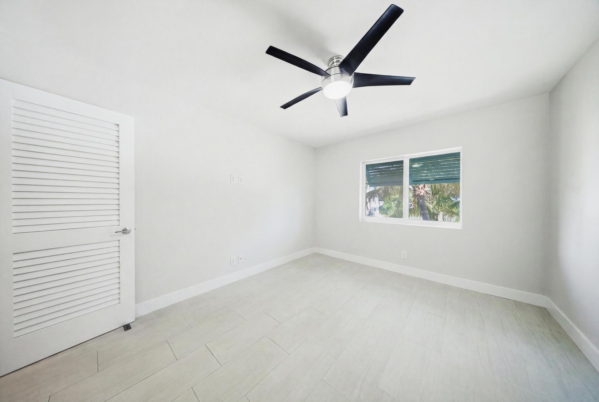 138 N Indies Drive, Unit B, Duck, FL 33050 Photo