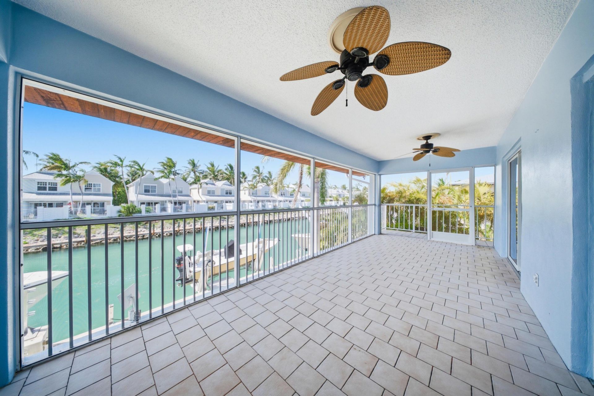 138 N Indies Drive, Unit B, Duck, FL 33050 Photo