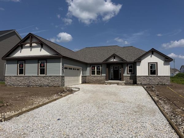 1276 Wild Rye LANE, Oconomowoc, WI 53066
