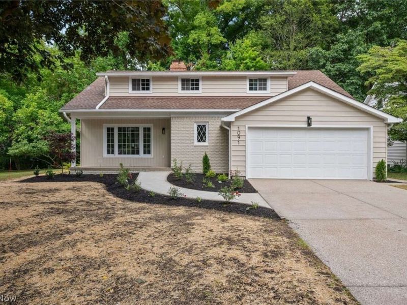 1091 Dorsh Road, South Euclid, OH 44121 Photo 2