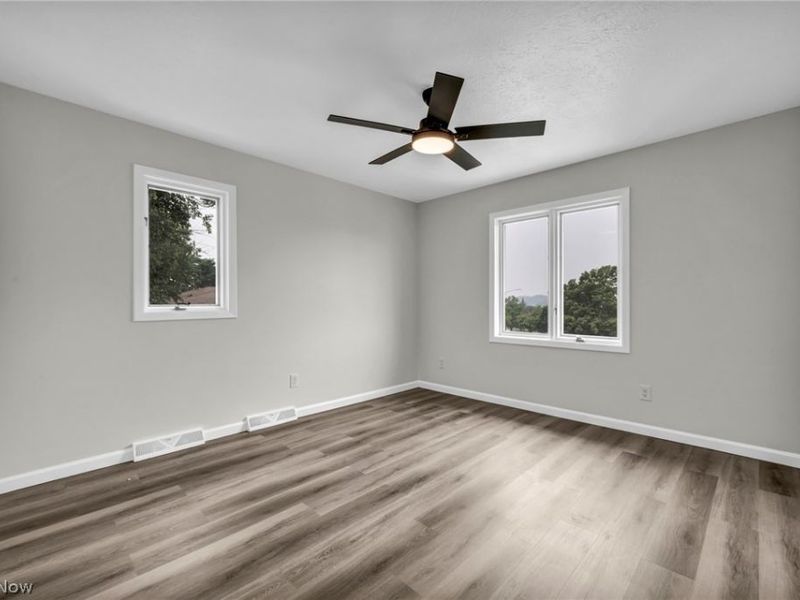 9497 Idlewood Drive, Brooklyn, OH 44144 Photo 22