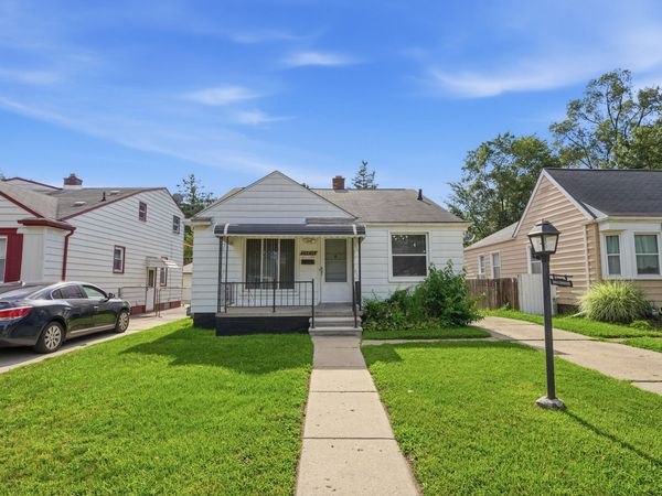 20435 Norborne, Redford, MI 48240