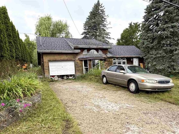 1202 Willis Avenue, Petoskey, MI 49770