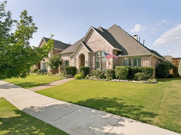 2429 Lady Of The Lake Boulevard, Lewisville, TX 75056