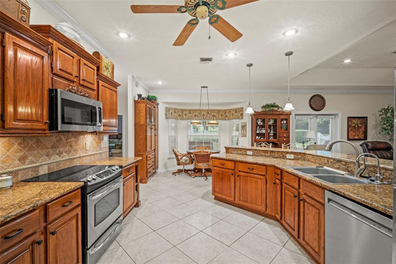 12728 Cynthia Lane , Clermont, FL 34715 Photo