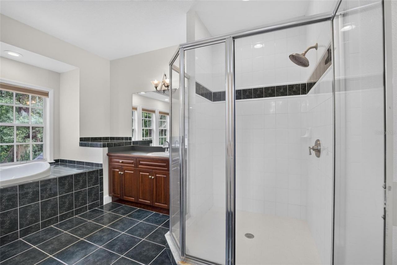 1701 Cottage Oaks Court, Brandon, FL 33510 Photo