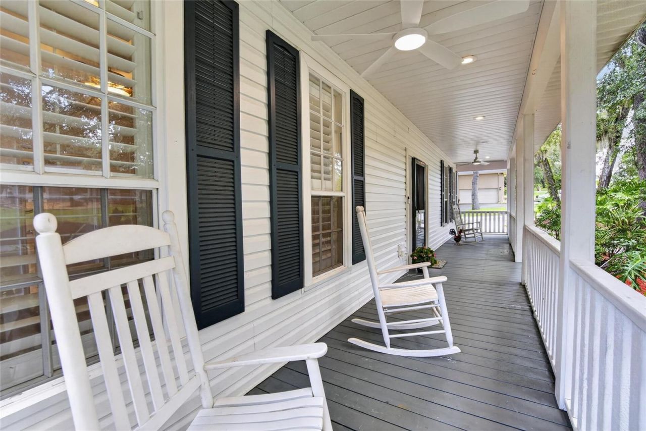 1701 Cottage Oaks Court, Brandon, FL 33510 Photo