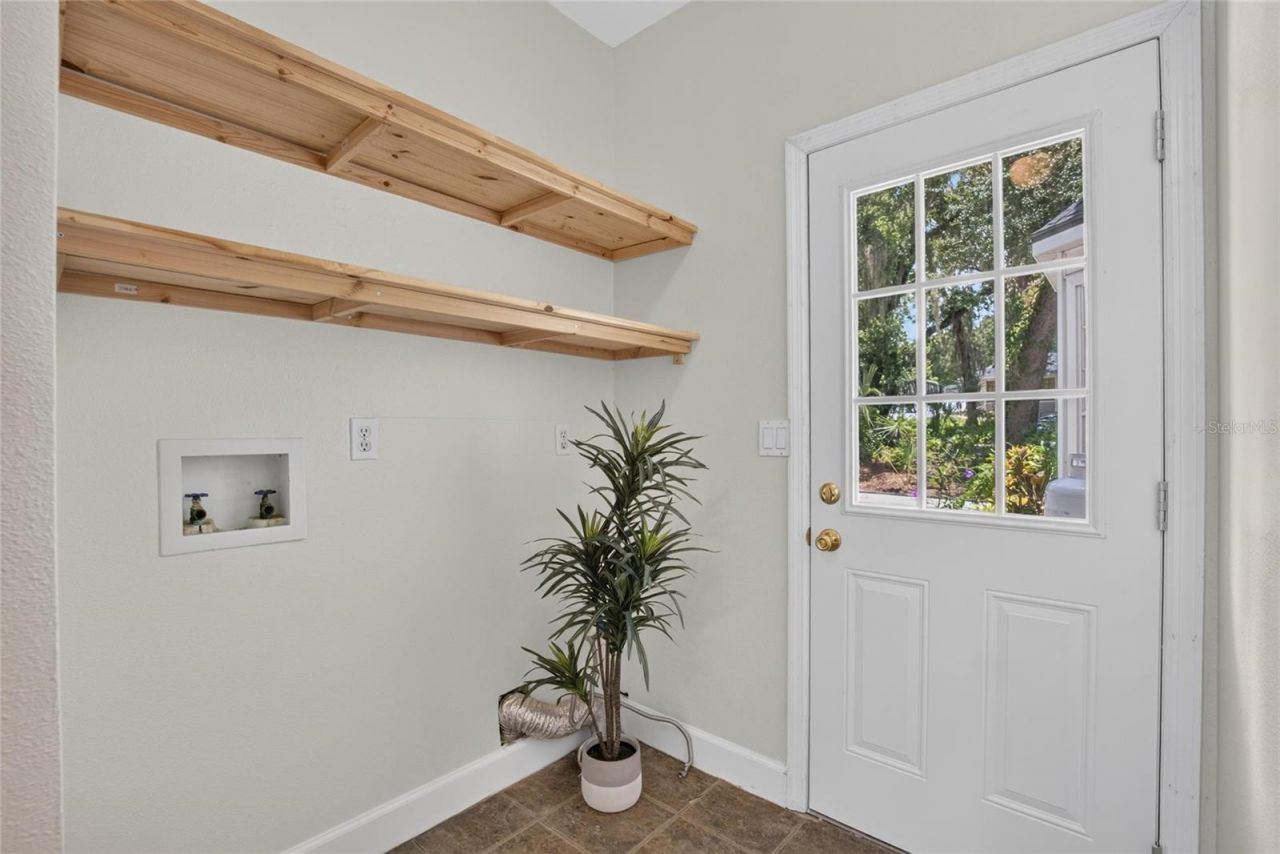 1701 Cottage Oaks Court, Brandon, FL 33510 Photo