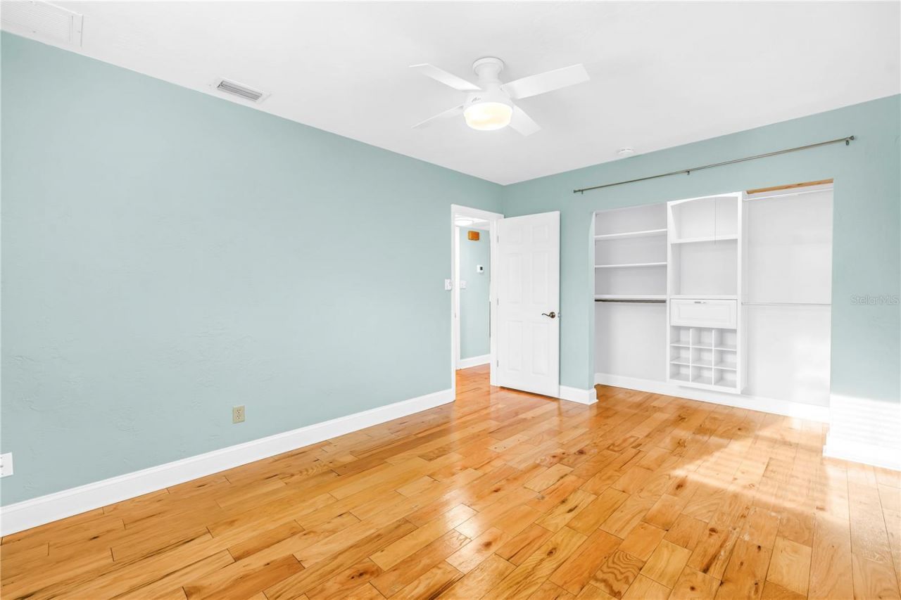 743 41st Avenue Ne, Saint Petersburg, FL 33703 Photo