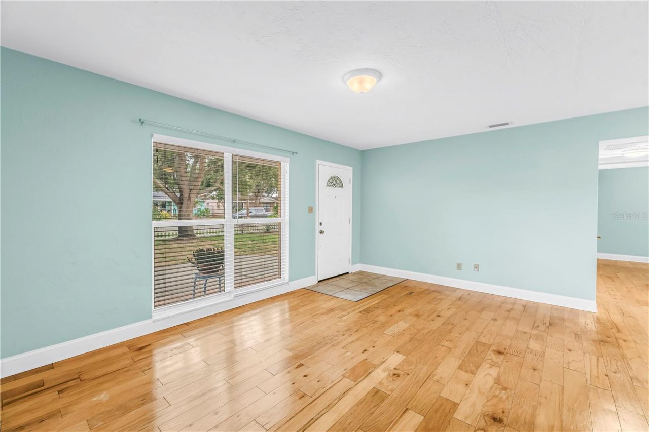 743 41st Avenue Ne, Saint Petersburg, FL 33703 Photo