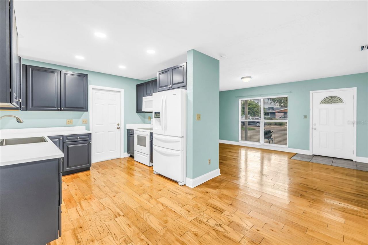 743 41st Avenue Ne, Saint Petersburg, FL 33703 Photo