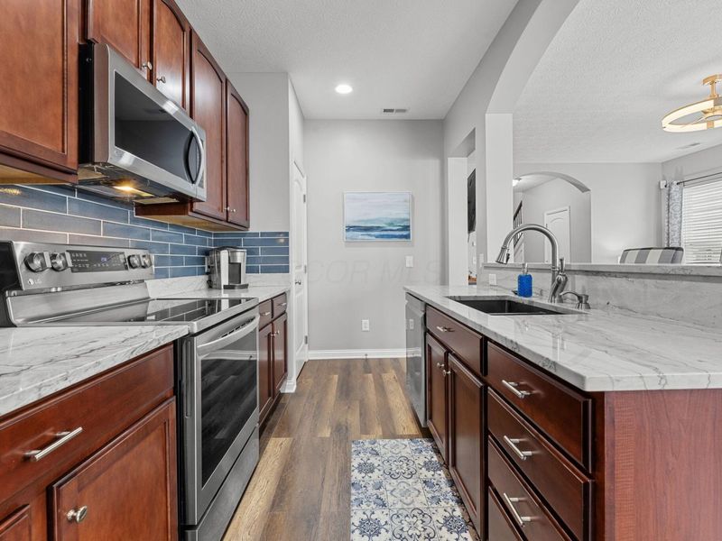 7975 Ashenden Drive, Blacklick, OH 43004 Photo 12