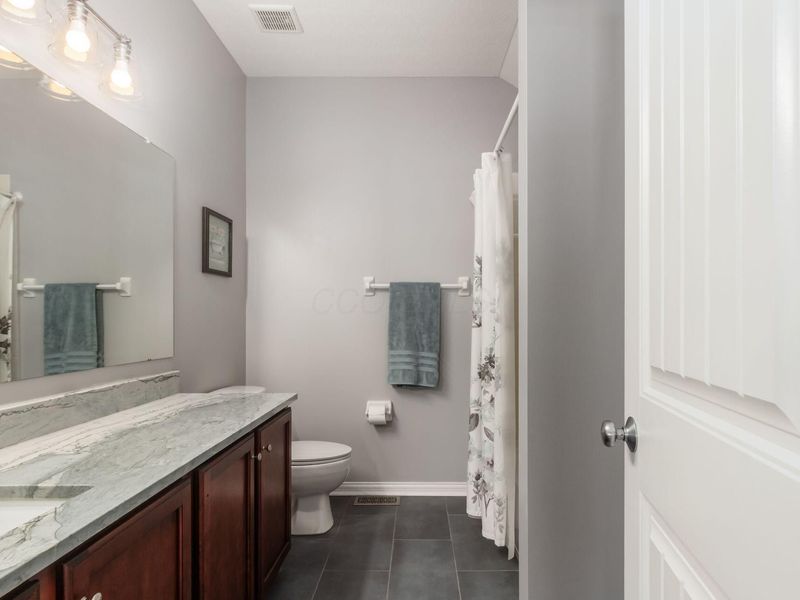 7975 Ashenden Drive, Blacklick, OH 43004 Photo 29