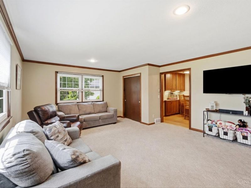 5745 Westgrove Drive, Green Township, OH 45248 Photo 22