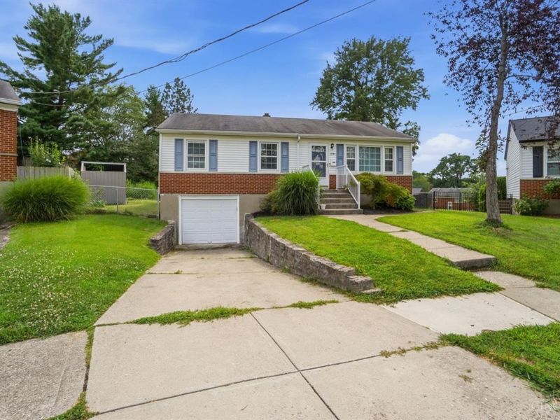 5745 Westgrove Drive, Green Township, OH 45248 Photo 4