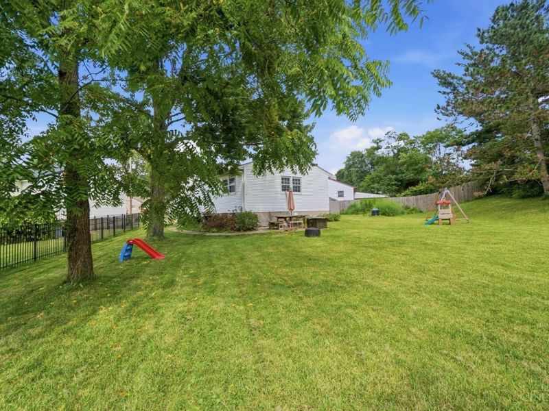 5745 Westgrove Drive, Green Township, OH 45248 Photo 45