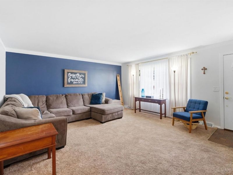 5745 Westgrove Drive, Green Township, OH 45248 Photo 8